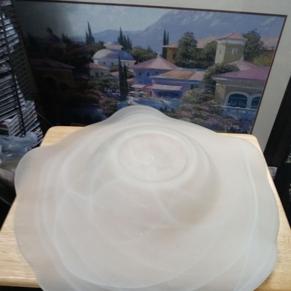 ๐ป๐๐HOMEGAARD HAND BLOWN๐ซ๐FREELY EXECUTED SCALLOPED DESIGN BOWL,CENTERPIECE. - Picture 2 of 16